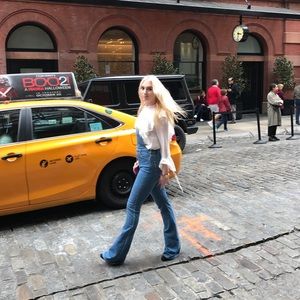 Sheer Off-White Ruffle Loose Fitting Peasant Blouse ✨🚕♥️